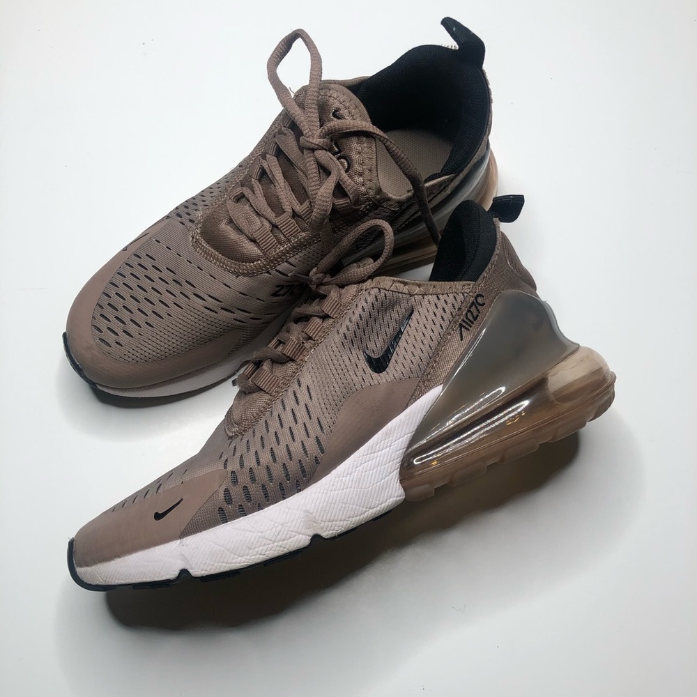 Nike Air Max 270 Women’s Running Shoes